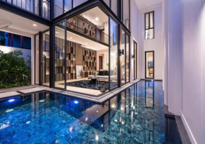 ME9 Luxury Pool Villa